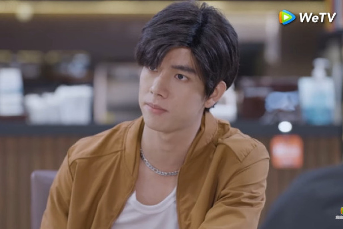 Download Streaming Drama BL Thailand Love Syndrome III Episode 1 SUB Indo, Tayang WeTV Bukan Telegram - Day Alami Kecelakan